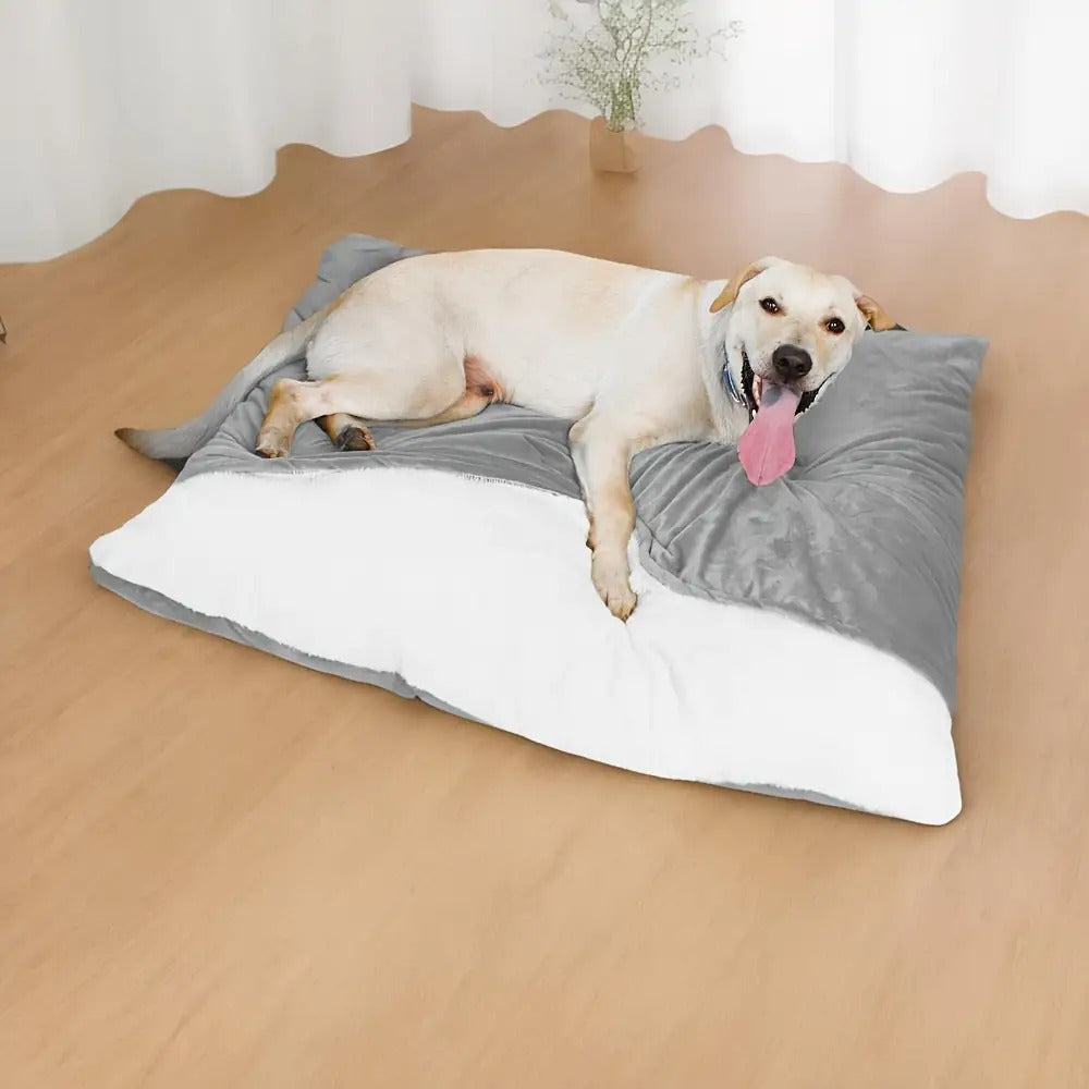 Breeds Plush Cozy Dog Bed