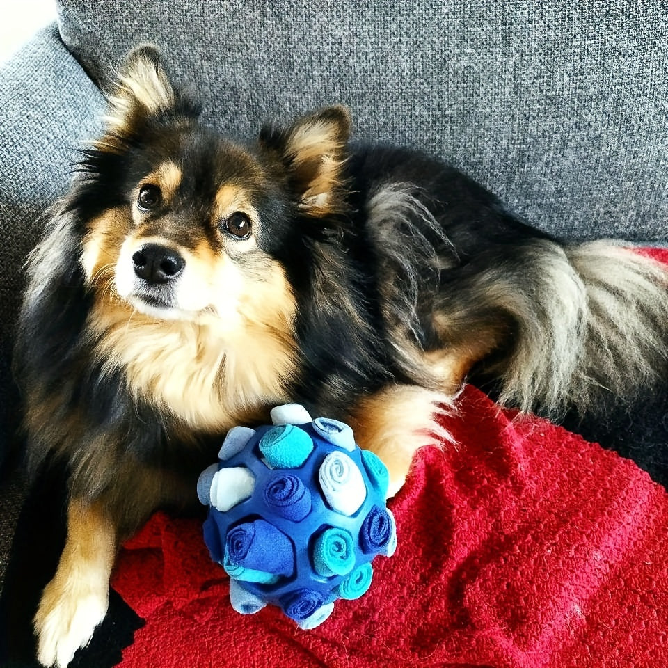 Triggering Fun Interactive Treat Hiding Dog Puzzle Ball