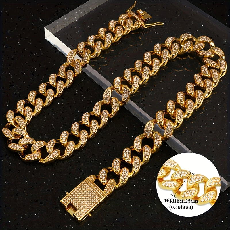 Sparkling Diamondoid Dog Collar: Secure Metal Chain & Buckle for Stylish Walks!