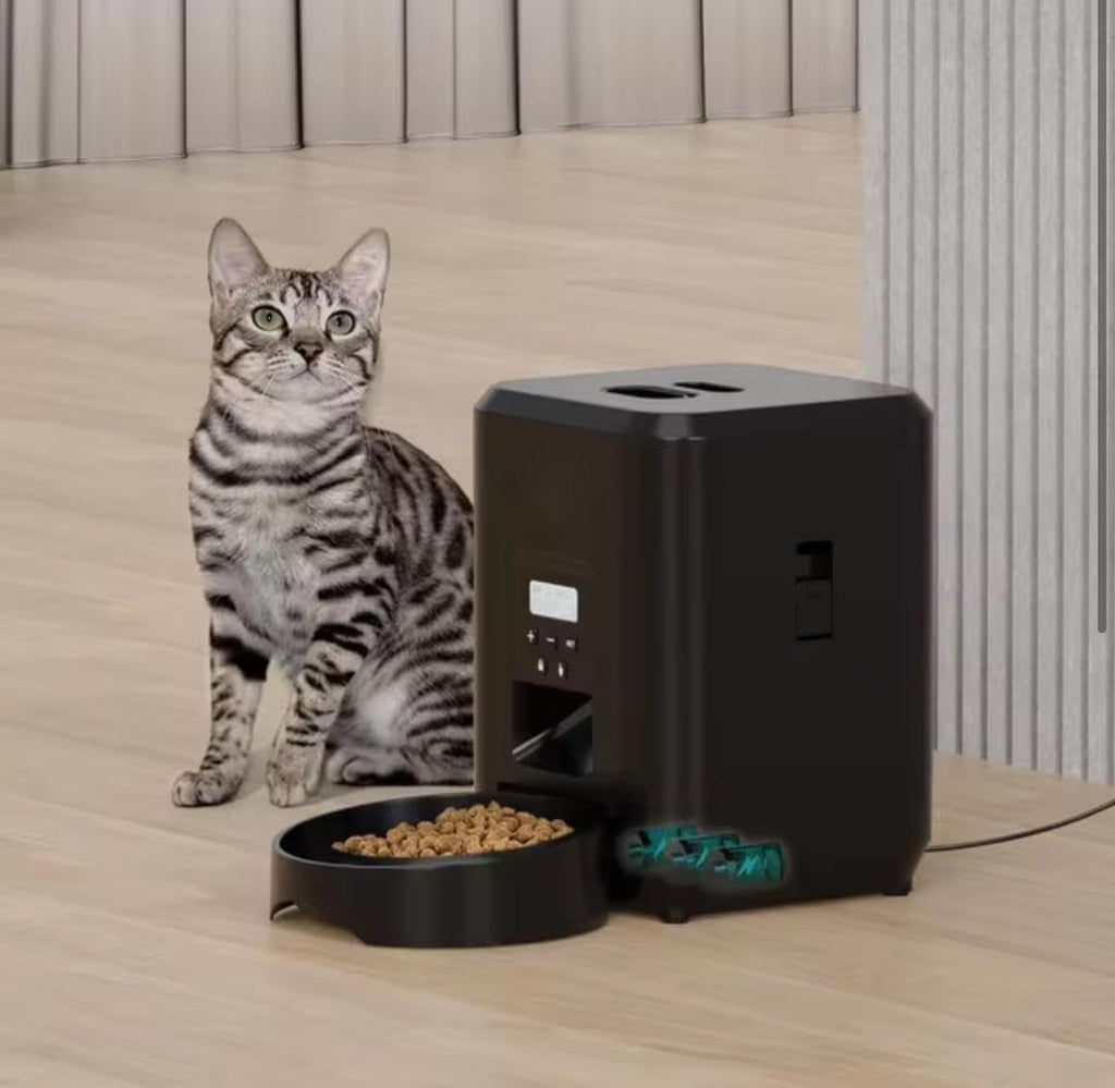 New 2L pet Feeder Smart Food Dispenser